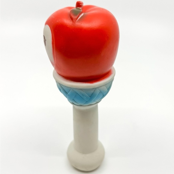 Vintage 1940s-1950s Stahlwood Rubber Smiling Red Apple Squeaker Toy - Picture 4 of 9